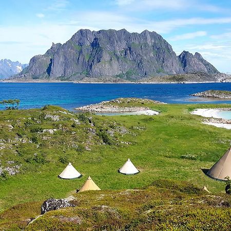 Lofoten Beach Glamping Skrova Kültér fotó